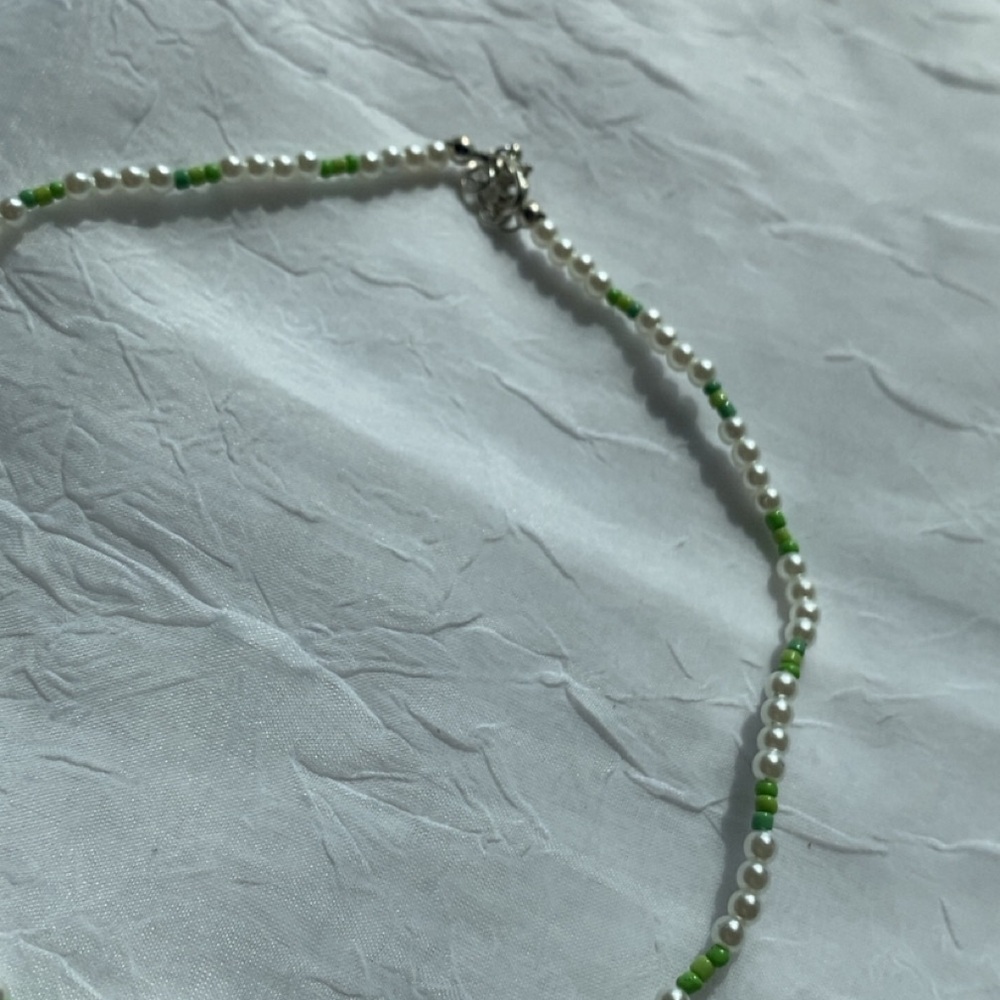 Elegant Green and White Beaded Necklace
